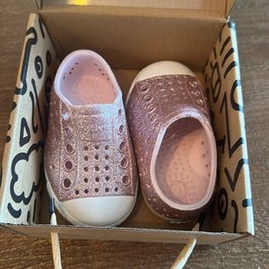 Baby Native Shoes with box